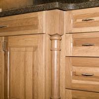 Hicory cabinety with decorative column